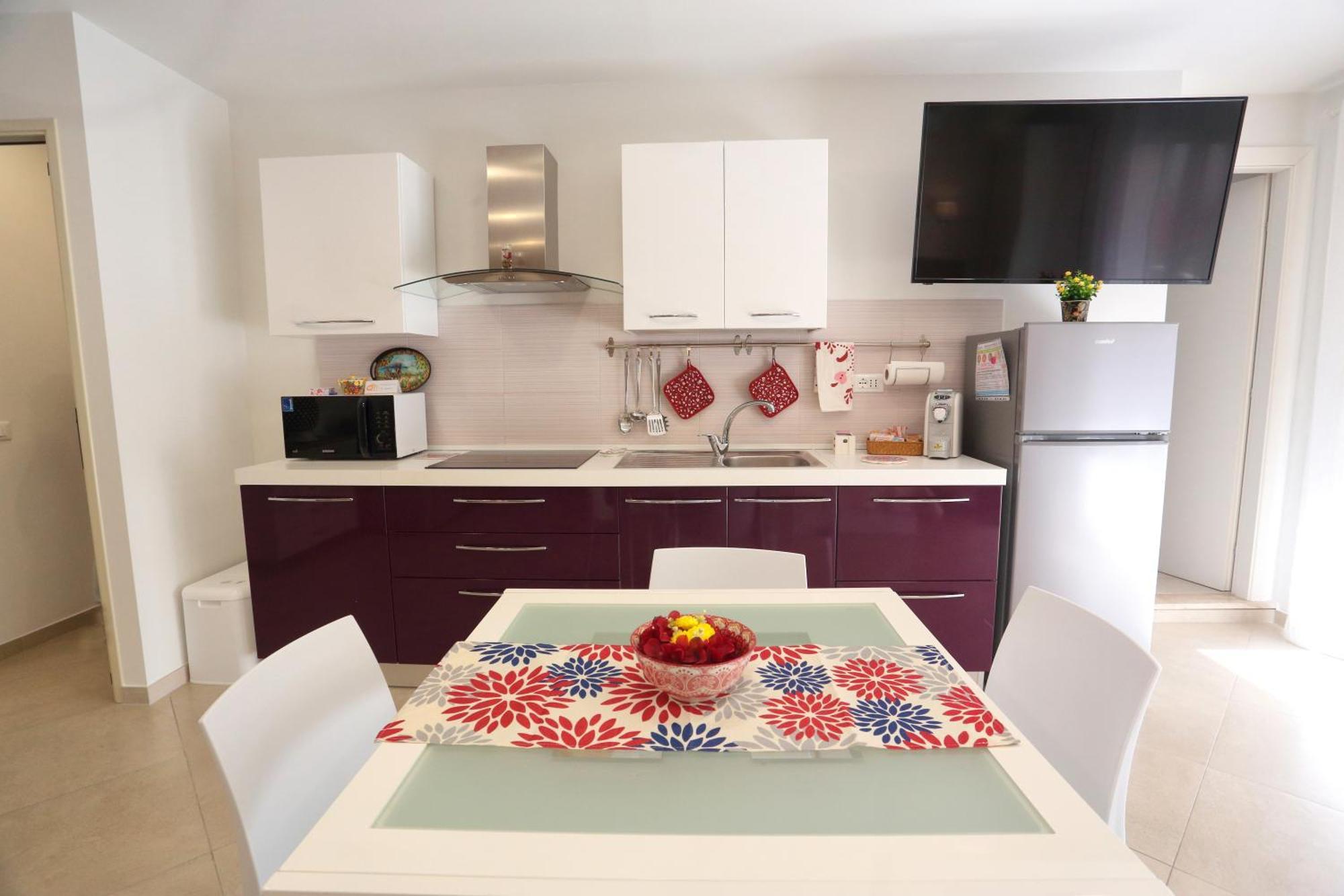 Theos Holidays Apartments Giardini Naxos Eksteriør bilde